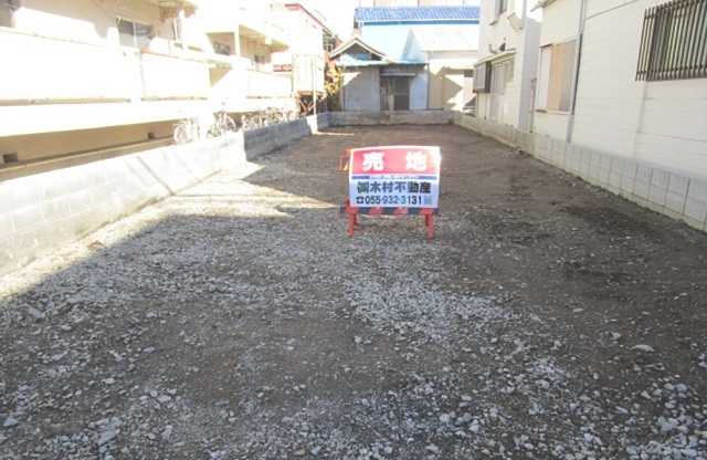 売土地　沼津市吉田町　159.22m²（48.16坪）