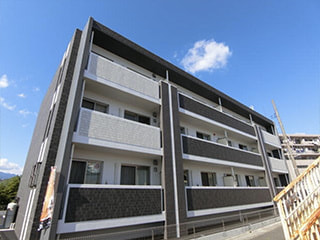 沼津市西熊堂　エクセルシオール
