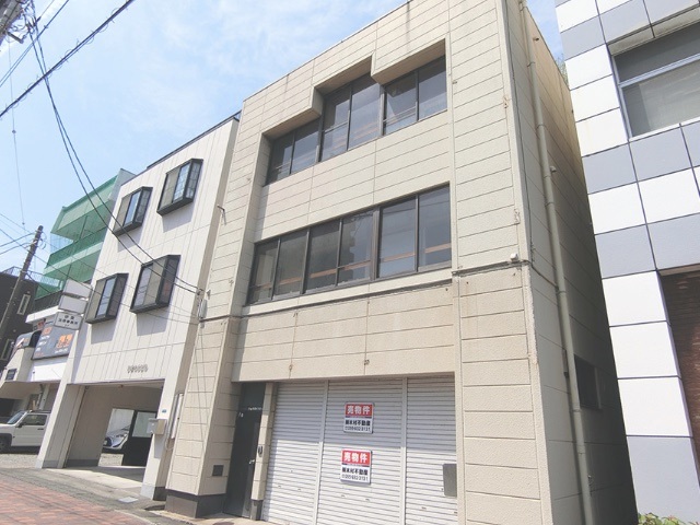 沼津市市場町 店舗付中古住宅　店舗＋5DK