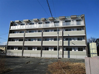 沼津市千本緑町　カーサフェリーチェ