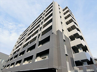 沼津市市場町　モアナコート