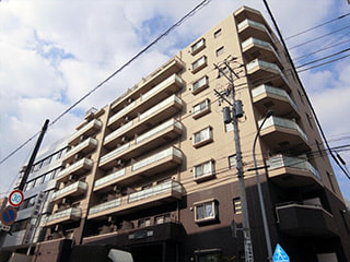 沼津市大手町　セルビシオ