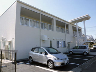 沼津市岡宮　クレストＥ