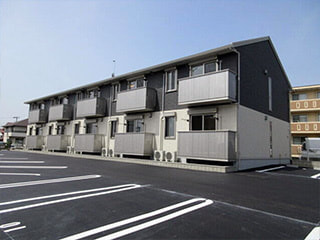 沼津市岡宮　ヒルクレスト光長寺