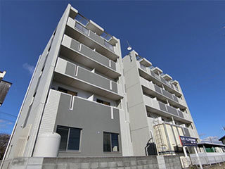 沼津市大岡　ラフィネ