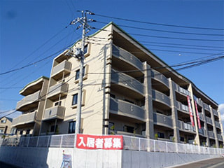 沼津市岡宮　  エルカーサ　沼津