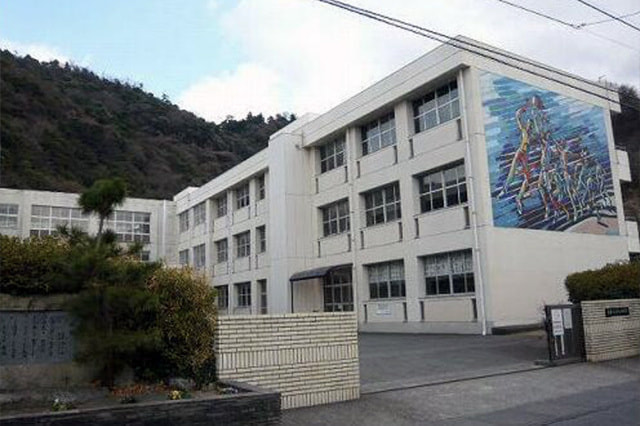 沼津市立第四中学校