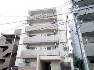 沼津市平町　バルタザール