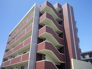 沼津市西島町　ポリシエ