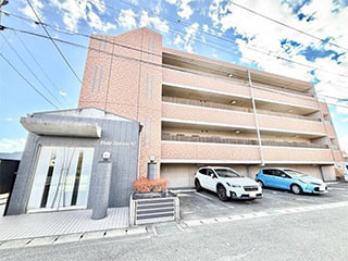 沼津市大岡　フォーシーズンＩ
